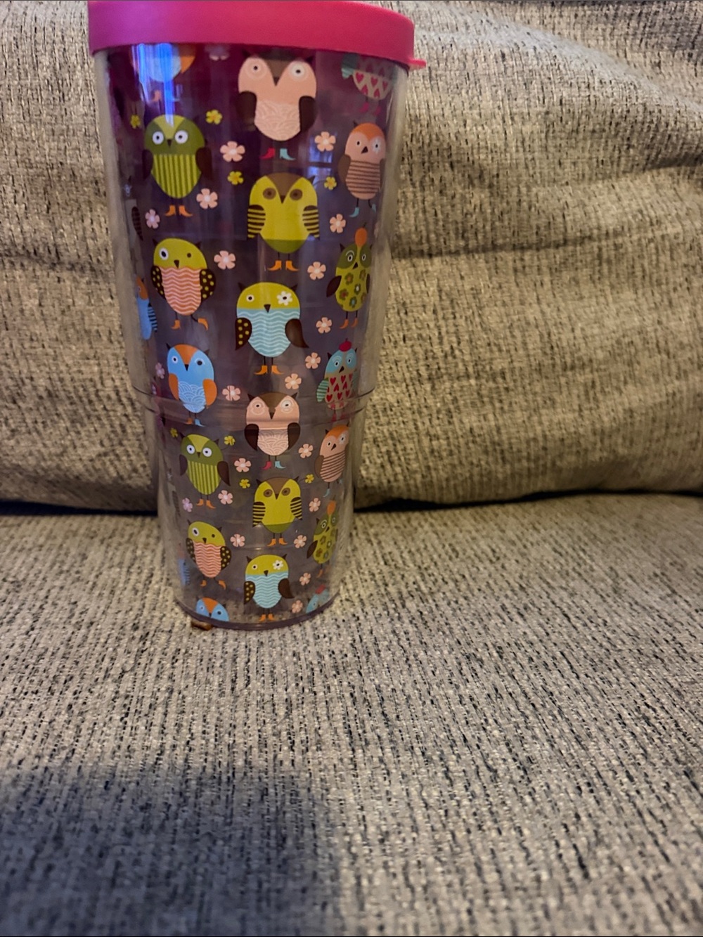 BNWOT TERVIS 24oz Colorful Owl Print Tumbler with Pink Lid
